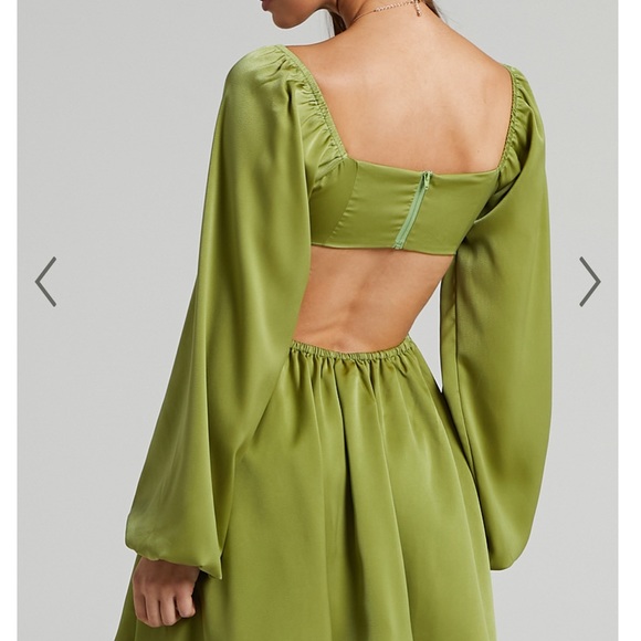 Green showpo puff sleeve dress - Picture 3 of 4